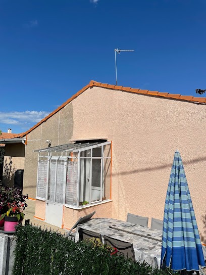 Rodrigues Virgile | Artisan Plaquiste / Plâtrier / Peintre, Peintre en Bâtiment à Vic-le-Comte