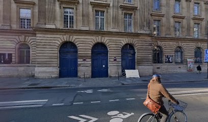 N Emile, Peintre en Bâtiment à Paris 04