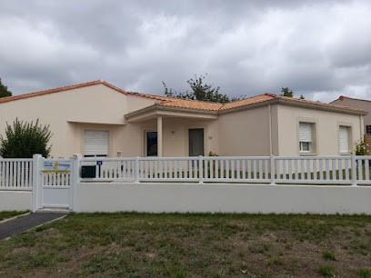 Fortineau Entreprise - Entreprise De Peinture Intérieure Et Ravalement De Façades, Peintre en Bâtiment à Saint-Philbert-de-Grand-Lieu