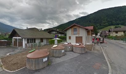 Buha Bat, Peintre en Bâtiment à Thônes