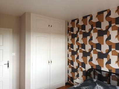 Hubert Christian SARL, Peintre en Bâtiment à Prémilhat