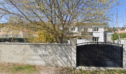 Rekia Ahmed, Peintre en Bâtiment à Château-Arnoux-Saint-Auban