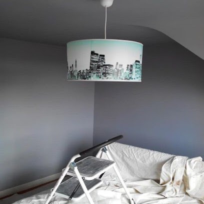 Sas Denis Le Moal, Magasin de Peintures à Pleyben