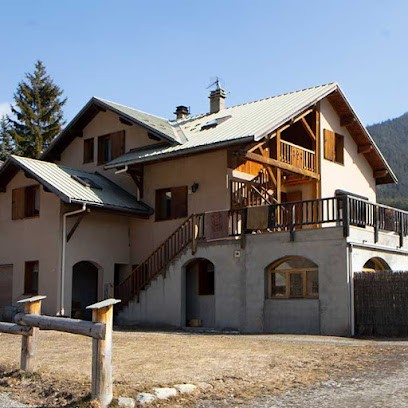 FC Rénovation, Peintre en Bâtiment à Briançon