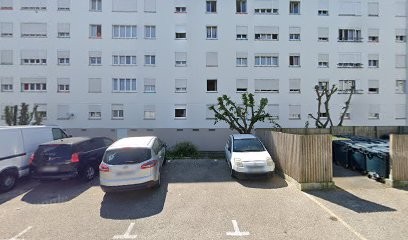 International Bretagne Atlantique, Magasin de Peintures à Lorient