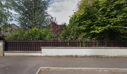 Henrion Charles, Peintre en Bâtiment à Saint-Julien-les-Villas