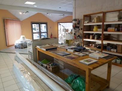 La Maison des Couleurs, Magasin de Peintures à Embrun