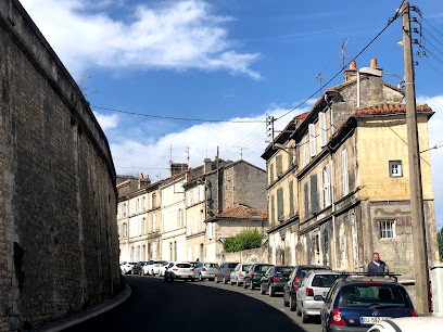 Peinture Raval Rénovation, Peintre en Bâtiment à Balzac