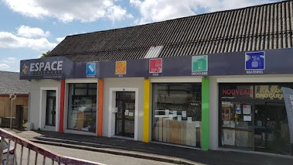 Espace Revêtements PYRÉNÉES PEINTURES, Magasin de Peintures à Lannemezan