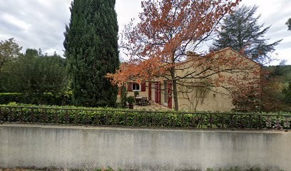 Adrianis Group, Peintre en Bâtiment à Saint-Clément-de-Rivière