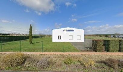 Sarl Moineaud Michel Peintre Ravalement Façade Rénovation Intérieure Plafond Tendu Bardage, Peintre en Bâtiment à Jaunay-Marigny