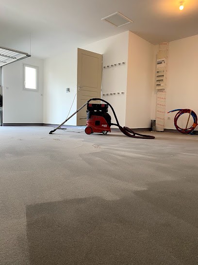 Atelier Peinture Père & Fils, Peintre en Bâtiment à Mouthiers-sur-Boëme