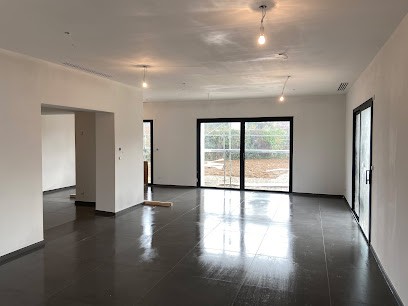 Teezy Concept Intérieur, Peintre en Bâtiment à Montluel