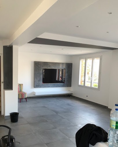 Aurélien Pelé, Peintre en Bâtiment à Maisons-Alfort