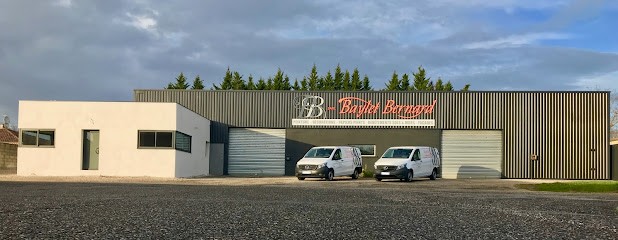 Sarl BAYLET BERNARD, Peintre en Bâtiment à Lafox