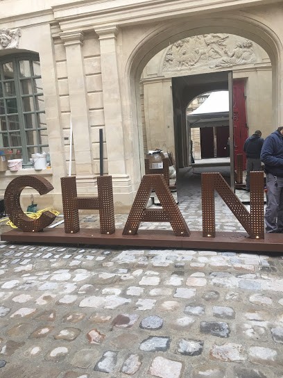 AMR PEINTURE DECORATION, Peintre en Bâtiment à Nanterre