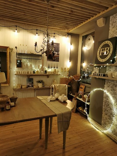 Sandrine Caillias Peintre Décoratrice, Peintre en Bâtiment à Langon