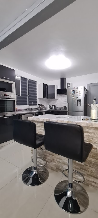 SOS Peinture Et Bricolages, Peintre en Bâtiment à Laubressel