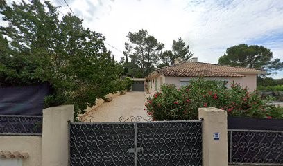 Brajou Hélène, Peintre en Bâtiment à Saint-Hippolyte-de-Montaigu