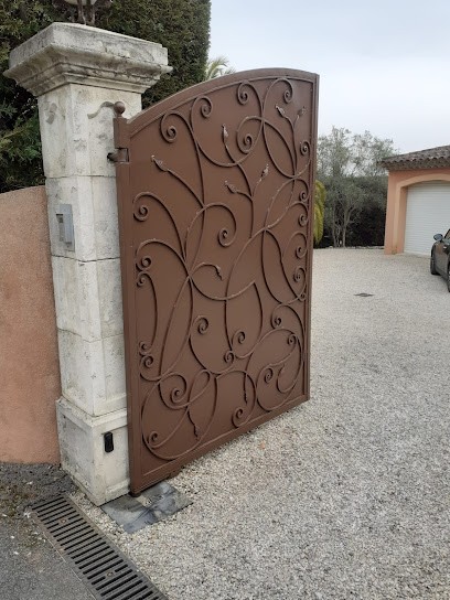 ETS Peinture Thierry, Peintre en Bâtiment à Pégomas