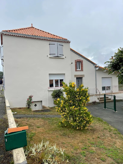 Idf Ravalement Sas - Peinture Int/Ext - Isolation - Projeté - Ravalement De Façade, Peintre à Houilles