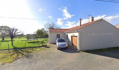 Drapeau Vanessa/ DECOSUD KOLOR, Peintre en Bâtiment à Saint-Hilaire-des-Loges