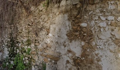 Herzi Choukri, Magasin de Peintures à Marseille 13
