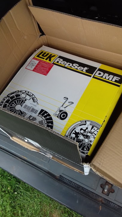 Laguillaumie Emmanuel, Peintre en Bâtiment à Magnac-Bourg