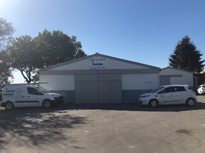 Larpe SAS, Peintre en Bâtiment à Puymoyen