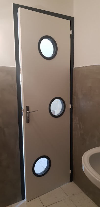 Julien Ouillon - Entreprise De Peinture, Peintre en Bâtiment à Uzès