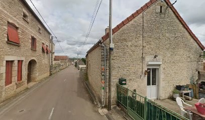 Dias Auguste, Peintre en Bâtiment à Crépand