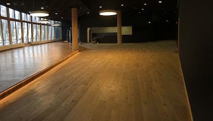 SRP PEINTURE - SOCIETE ROUENNAISE DE PEINTURE, Peintre en Bâtiment à Eslettes