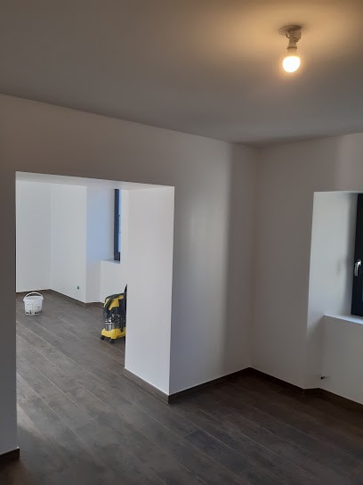 R Decor Entreprise Générale Rénovation, Peintre en Bâtiment à Saint-Pierre-d'Albigny