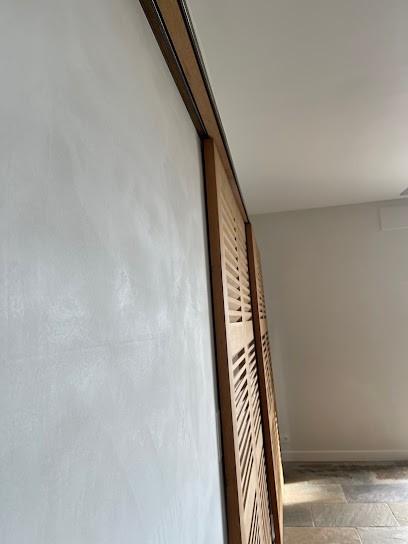 Erik Morlot Peinture Generale, Peintre en Bâtiment au Plan-de-la-Tour