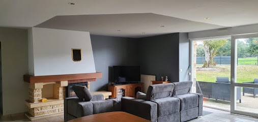 SAS DEBAYS Peinture, Peintre en Bâtiment à Pleucadeuc