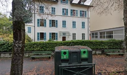 Lautredou Jean Yves Francois, Magasin de Peintures à Annecy