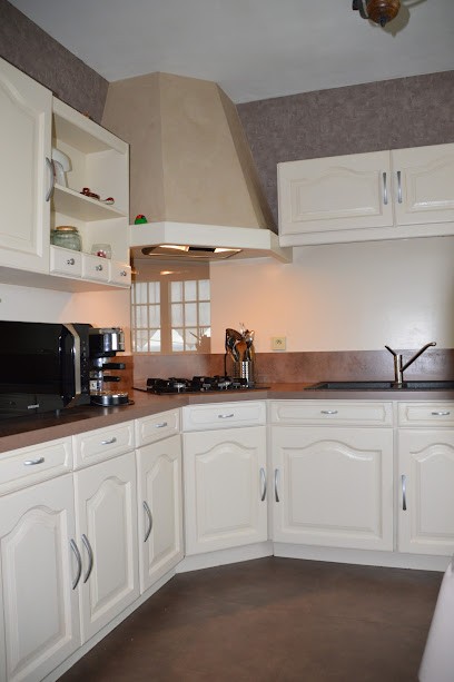 Colinot Marie-Christine, Peintre en Bâtiment à Marmagne